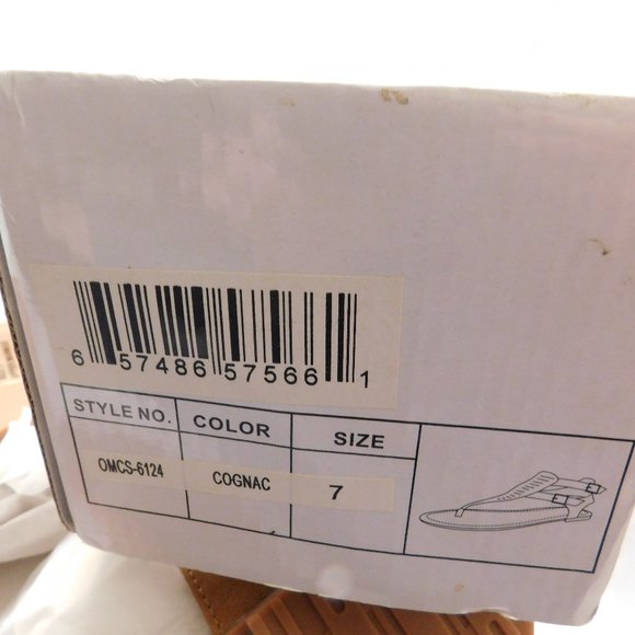 Olivia Miller Sandals Size 7 Cognac New in Box - Picture 6 of 6